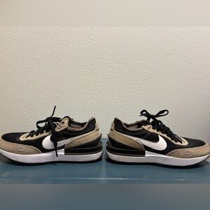Nike Waffle One Black/Khaki Sneaker